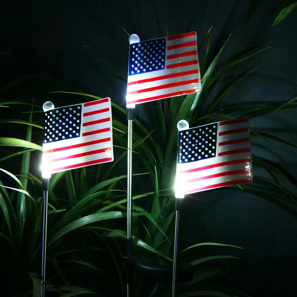 Alpine LED USA Solar Flag