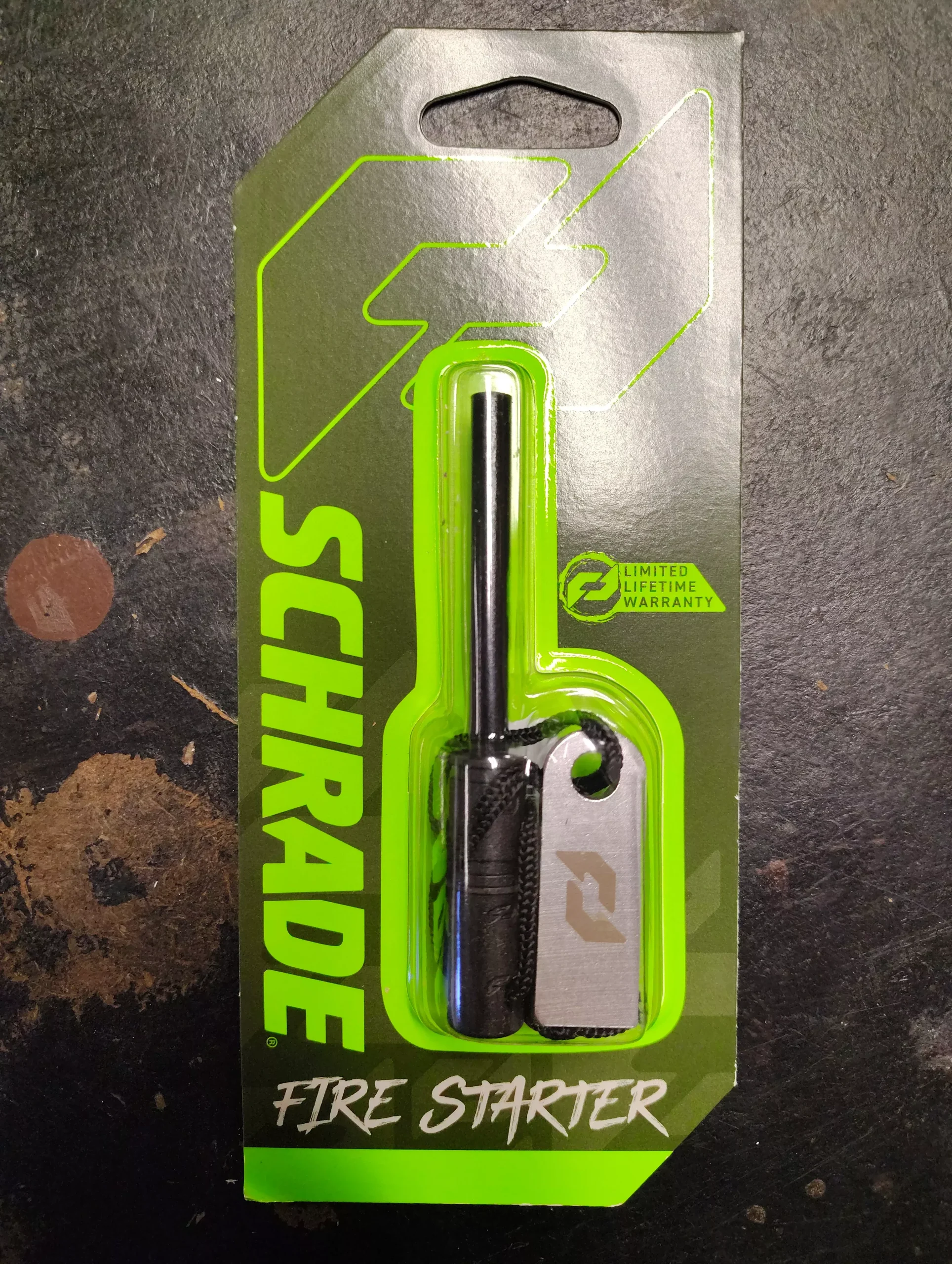 Schrade Ferro Rod Fire Starter